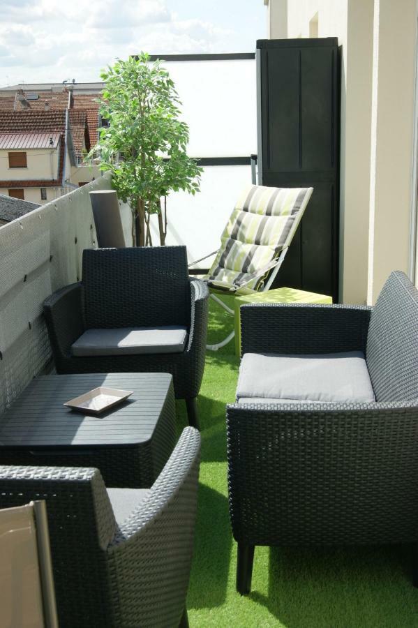 Apartamento Victoria-T2-41m2-Balcon, wifi, linge, produits, ménage inclus Reims Exterior foto