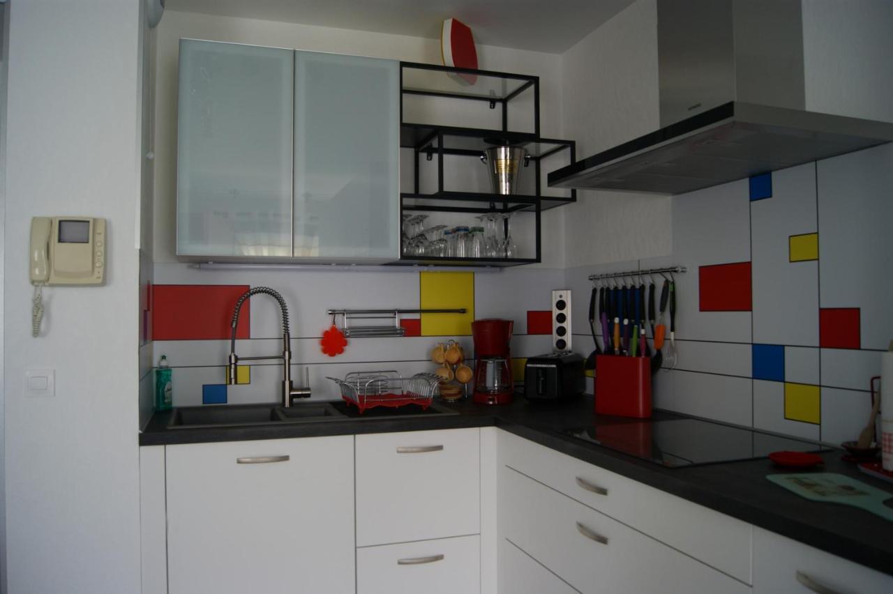 Apartamento Victoria-T2-41m2-Balcon, wifi, linge, produits, ménage inclus Reims Exterior foto